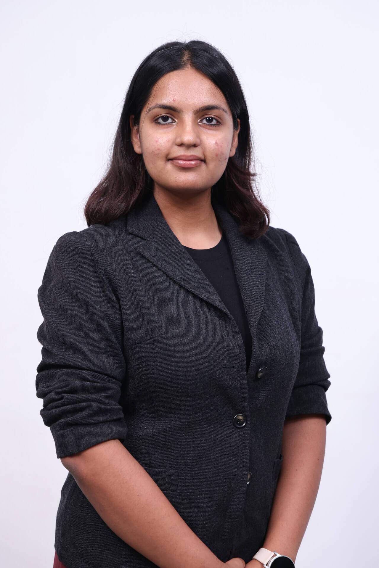 Shreya Dhareshwar (4)